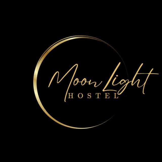 Moonlight Hostel Lviv Exterior foto